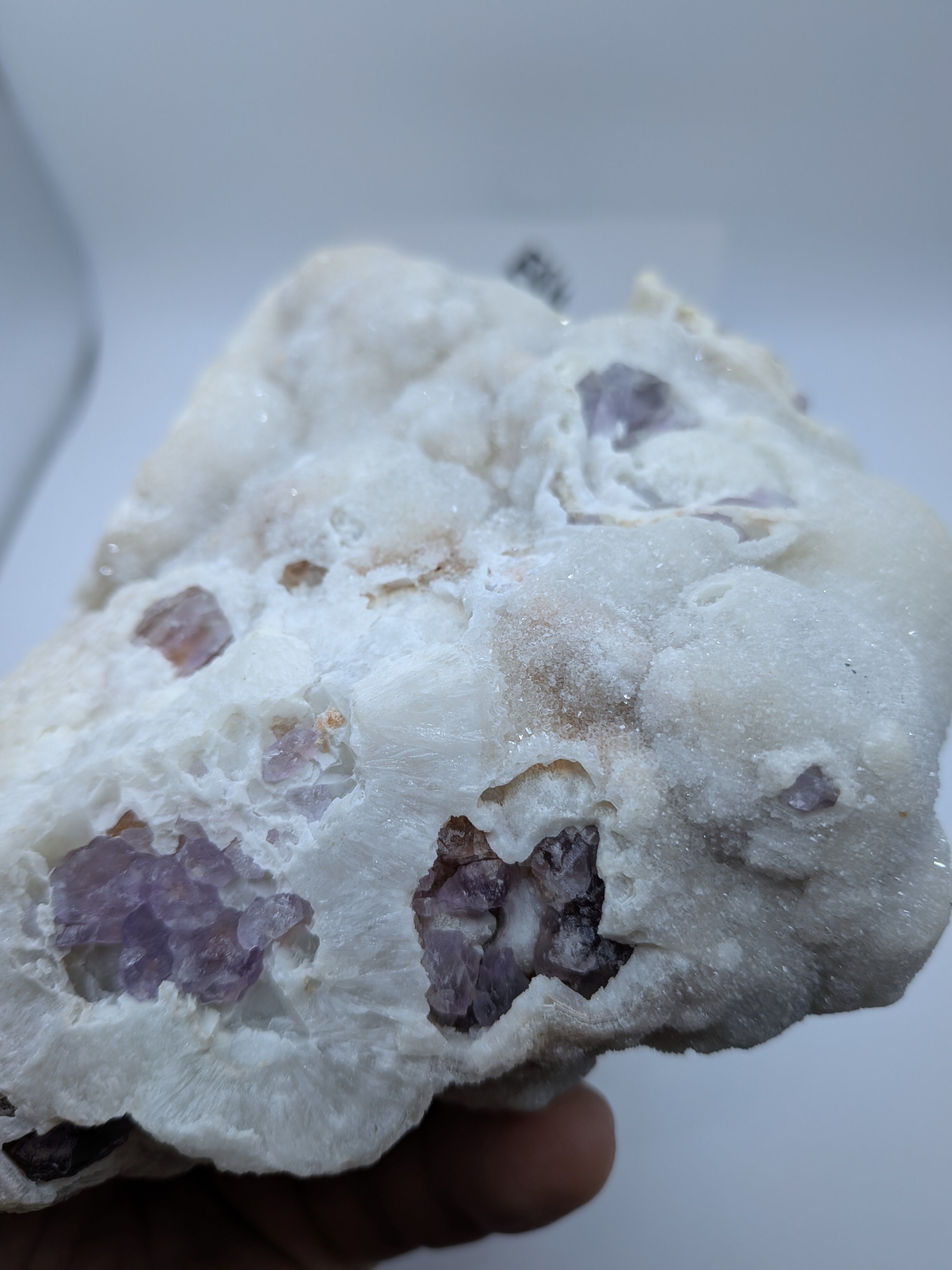 De’an Purple Fluorite with Druzy Quartz – 1.2 kg